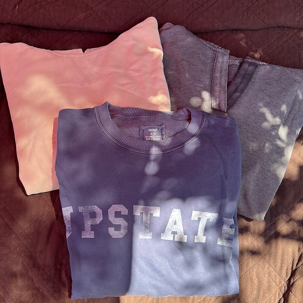 3 sweatshirts
